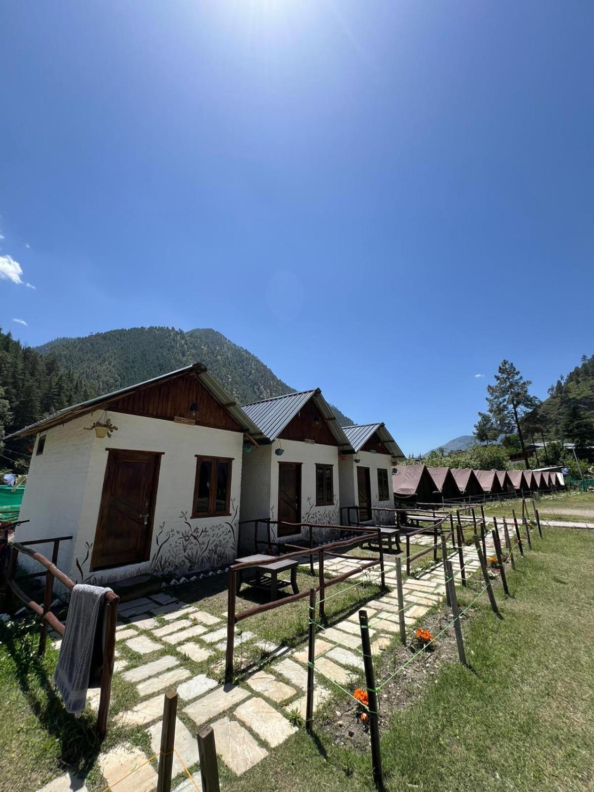 Himtrek Stays, Kasol Extérieur photo