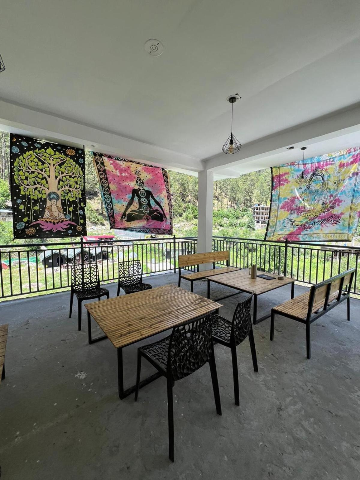 Himtrek Stays, Kasol Extérieur photo