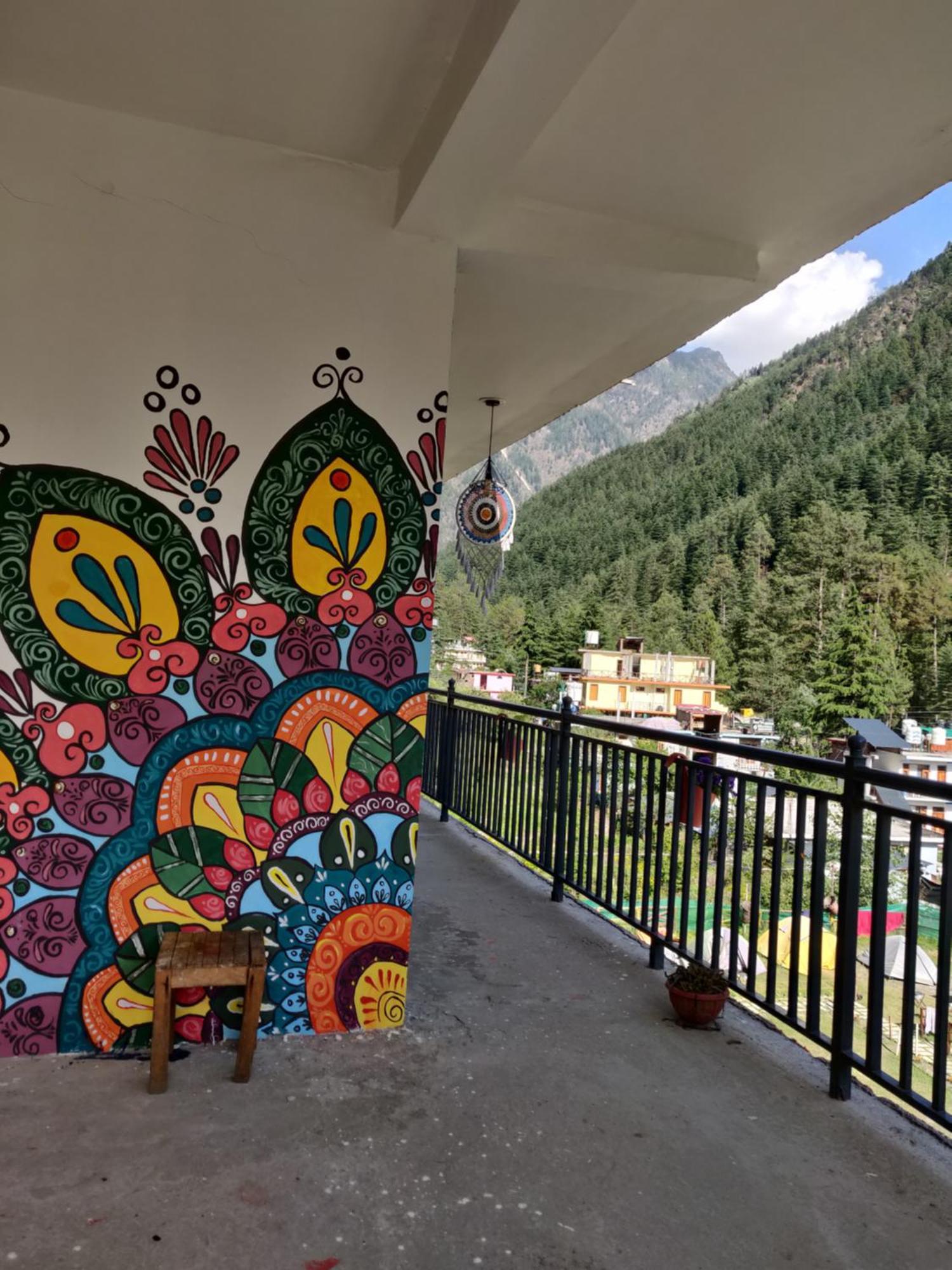 Himtrek Stays, Kasol Extérieur photo