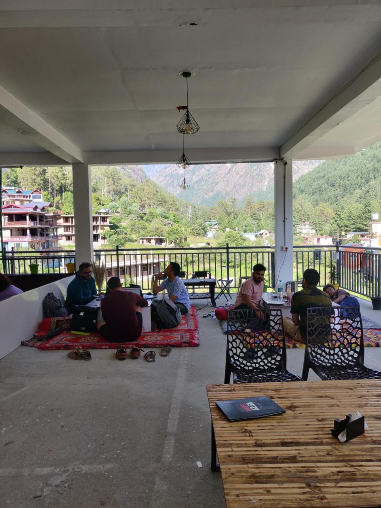Himtrek Stays, Kasol Extérieur photo