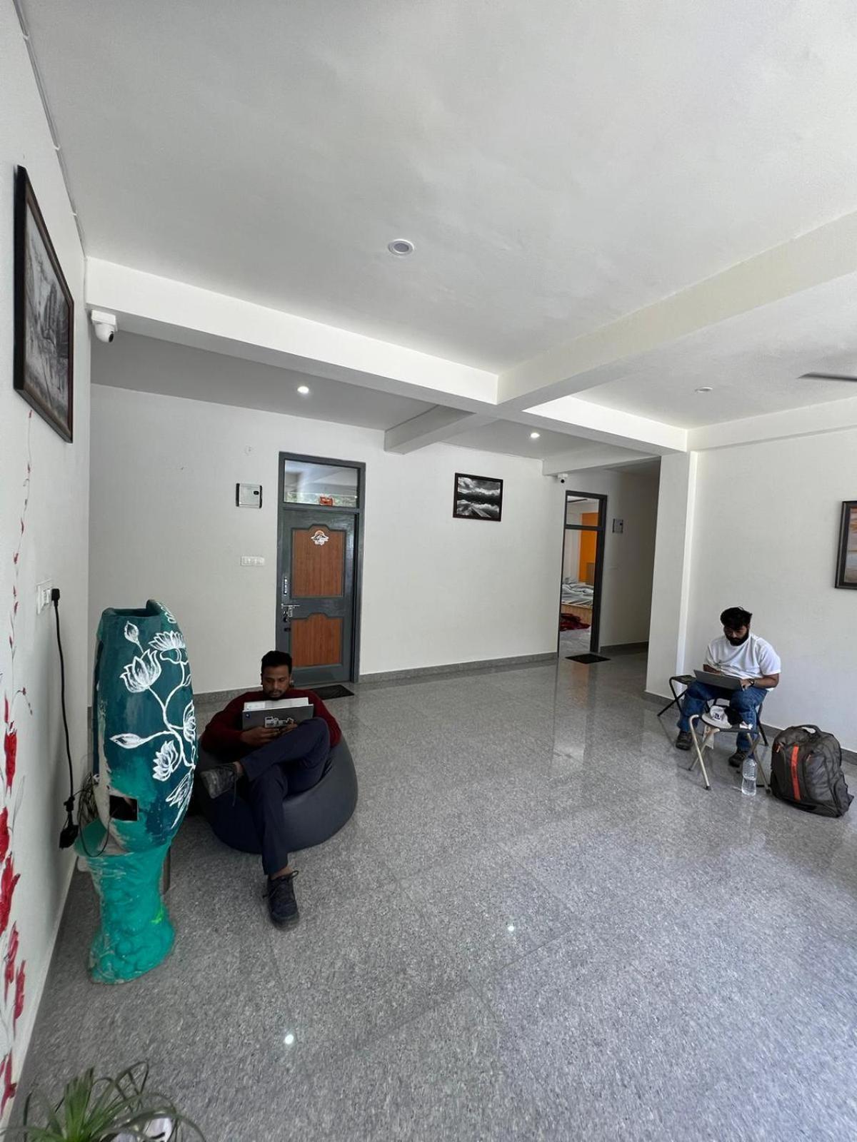 Himtrek Stays, Kasol Extérieur photo