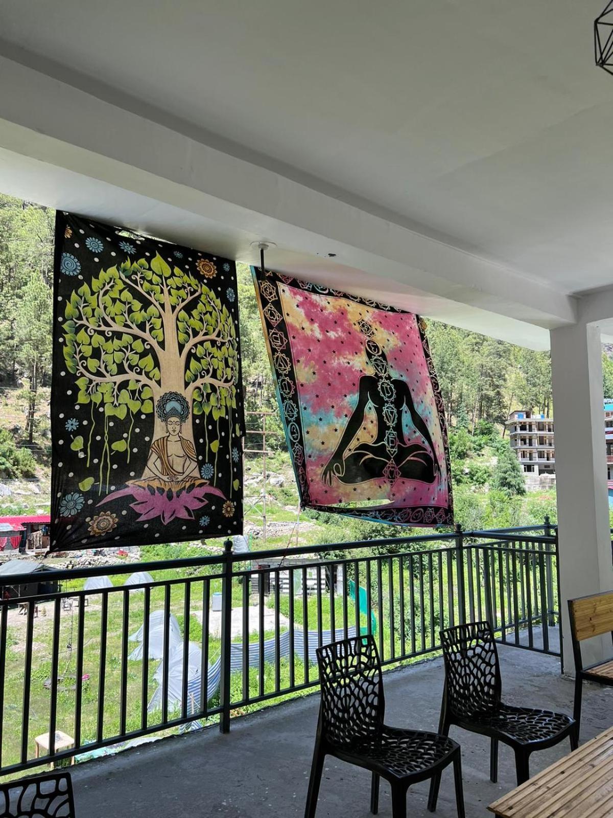 Himtrek Stays, Kasol Extérieur photo