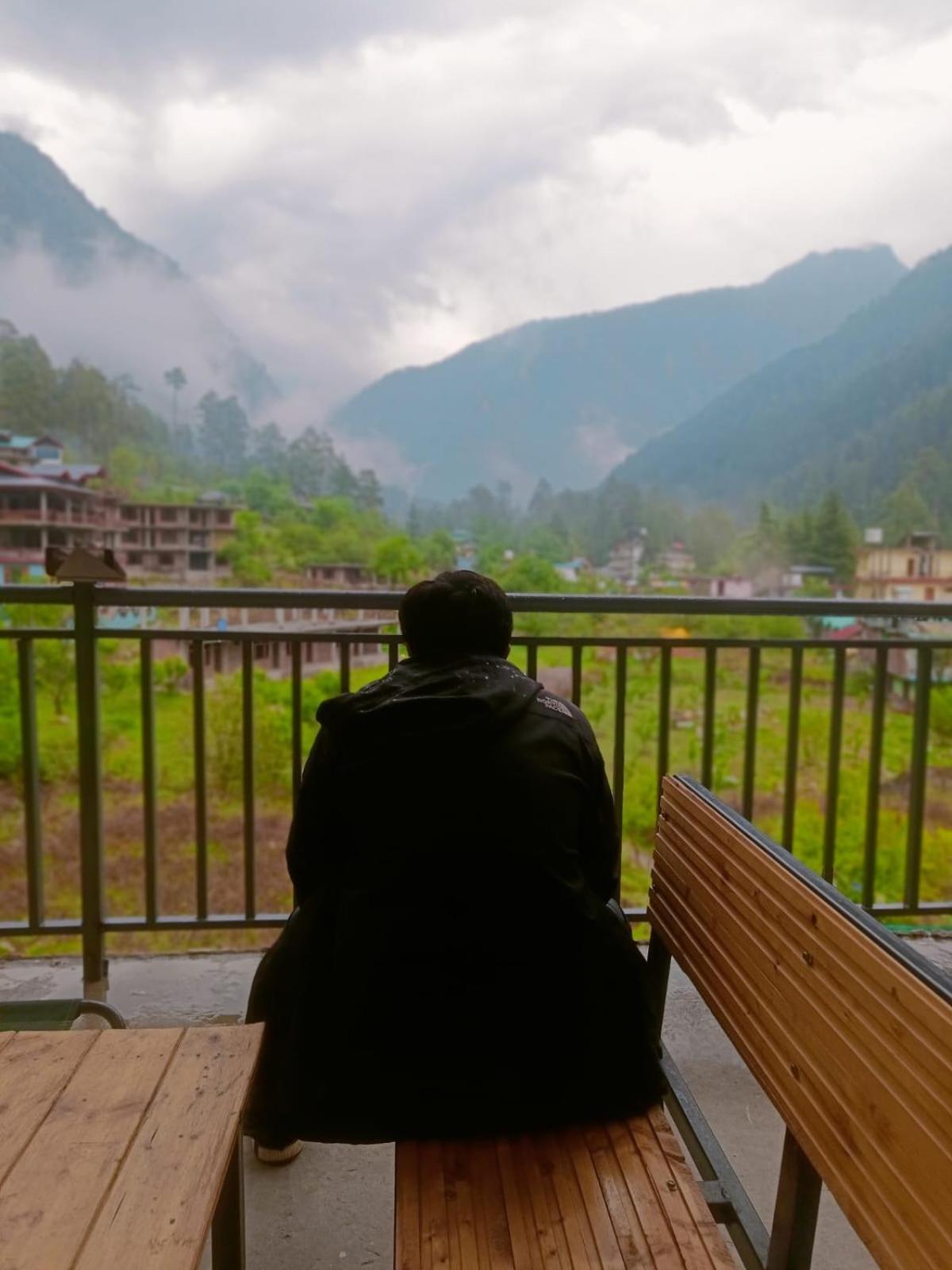 Himtrek Stays, Kasol Extérieur photo
